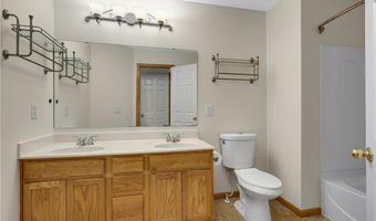 6869 Folkestone Rd 614, Apple Valley, MN 55124