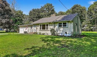 15 Highland Rd, Glocester, RI 02814