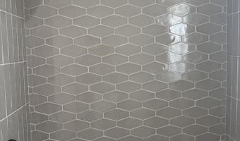 218 Robert Lee Dr, Booneville, MS 38829