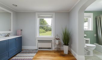 10 Blaine Ave, Augusta, ME 04330