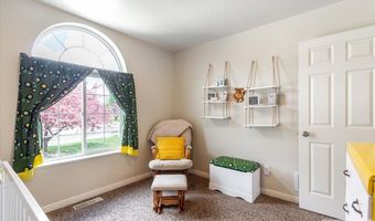 967 Clara Ct, Ammon, ID 83406