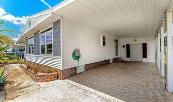 918 Balsam St, Barefoot Bay, FL 32976