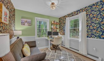48 Meadow Ln, Campton, NH 03223