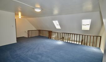 37 Cortland Cir, Bangor, ME 04401