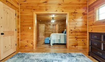 176 Rivers Edge Ln, Benton, TN 37307
