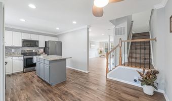 20419 CHARTER OAK Dr, Ashburn, VA 20147