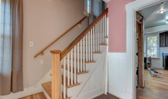 143 Cooper Hill St, Manchester, CT 06040