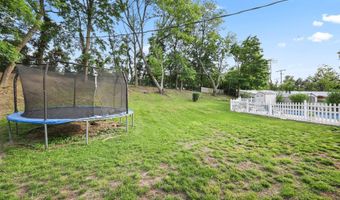 48 Cambridge Dr, Aberdeen, NJ 07747
