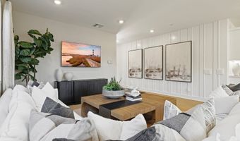 748 Edward Scholle Dr, Camarillo, CA 93010