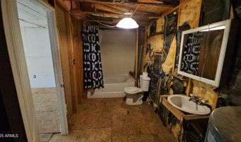 26700 S GRANDVIEW Dr, Congress, AZ 85332