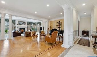 31 Marie Major Dr, Alpine, NJ 07620