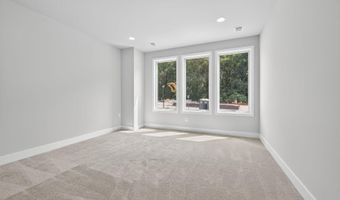 7027 RENITA Ln, Bethesda, MD 20817