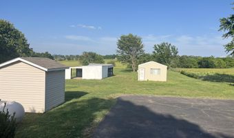 18326 Lawrence 1182, Aurora, MO 65605