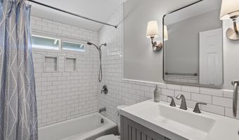 47-360 Hui Koloa Pl, Kaneohe, HI 96744