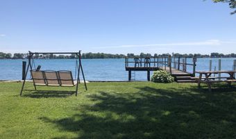 9237 River Rd 3, Algonac, MI 48001