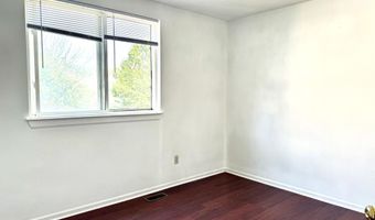 2341 Timbercrest Court Ct, Ann Arbor, MI 48103