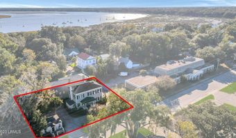 1214 King St, Beaufort, SC 29902