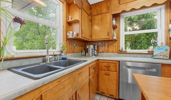 391 U Rd, Arthurdale, WV 26520