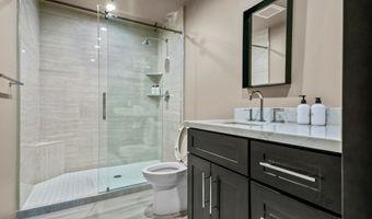 7450 E CONTINENTAL MOUNTAIN ESTATES Dr 6, Cave Creek, AZ 85331
