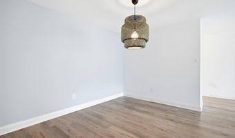 1300 ARMY NAVY Dr 124, Arlington, VA 22202