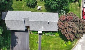 54 Novelty Rd, Warwick, RI 02889