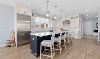 1046 Ocean Rd, Narragansett, RI 02882