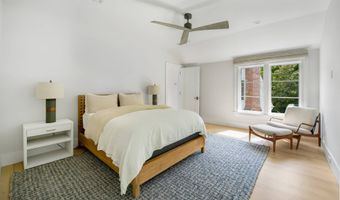 7 Ashwood Ct, Amagansett, NY 11930