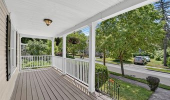 405 Silver St, Akron, OH 44303