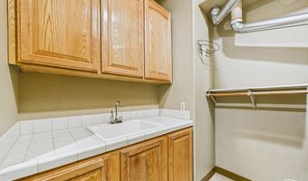 812 Diamond Dr, Arcata, CA 95521