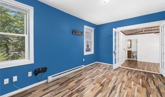 6 Mill St, North Smithfield, RI 02896