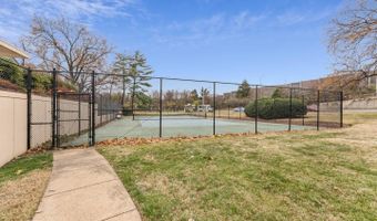 1300 ARMY NAVY Dr #625, Arlington, VA 22202