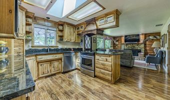 40211 DEERHORN Rd, Springfield, OR 97478