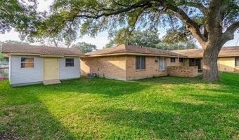 1118 Lincoln St, Alice, TX 78332