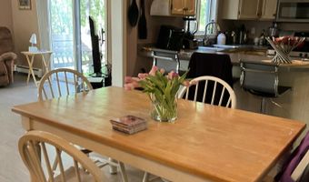 92 Brentwood Ln, Barnstable, MA 02630