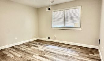 18 Starboard Ave, Barnegat, NJ 08005