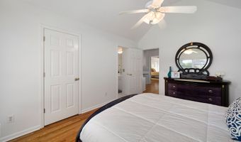 765 Falls Landing Ct, Alpharetta, GA 30022