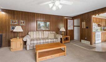 1300 N BAY RIDGE Rd, Appleton, WI 54915