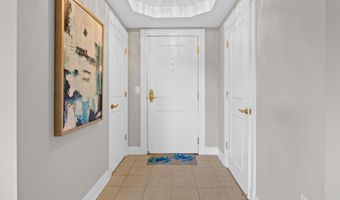 5 PARK Pl 311, Annapolis, MD 21401