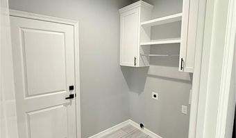 611 Tower Oak Dr, Alamo, TX 78516