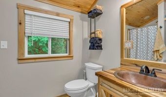 166 Charlie Hicks Rd, Banner Elk, NC 28604