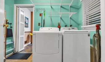 46 Bowline St, Beachwood, NJ 08722