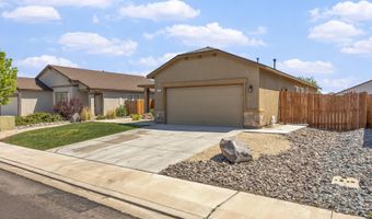 214 Red Oak Dr, Fernley, NV 89408