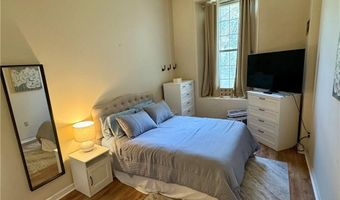 15 Higgins St 221, Smithfield, RI 02917