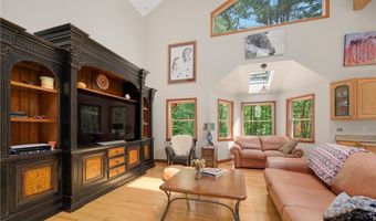 350 Austin Farm Rd, Exeter, RI 02822