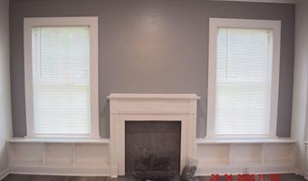 121 S COX St, Bastrop, LA 71220