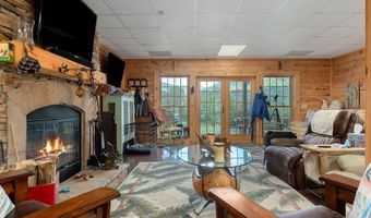 1062 Wilder Hwy, Alpine, TN 38543
