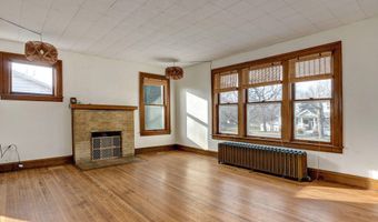 411 E Walker St, Ash Grove, MO 65604