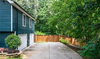 2622 Kellogg Creek Rd, Acworth, GA 30102