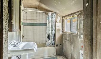 129 N Main St, Alburgh, VT 05440