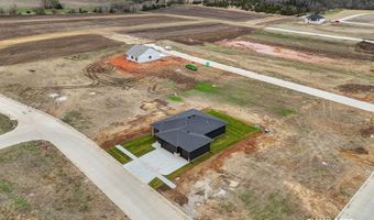 725 Courtyard Ct, Ashland, NE 68003
